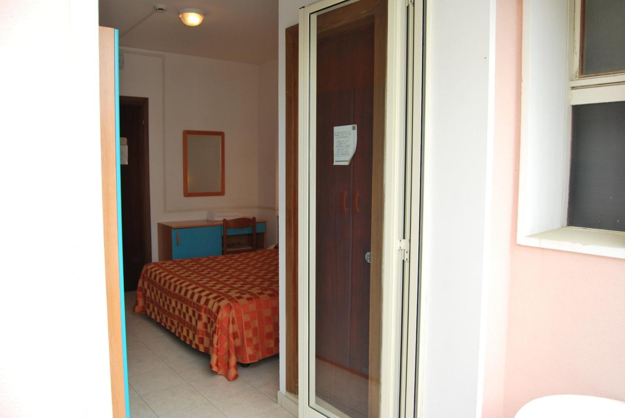 Hotel Rosapineta - Adults Only Lignano Sabbiadoro Exterior foto
